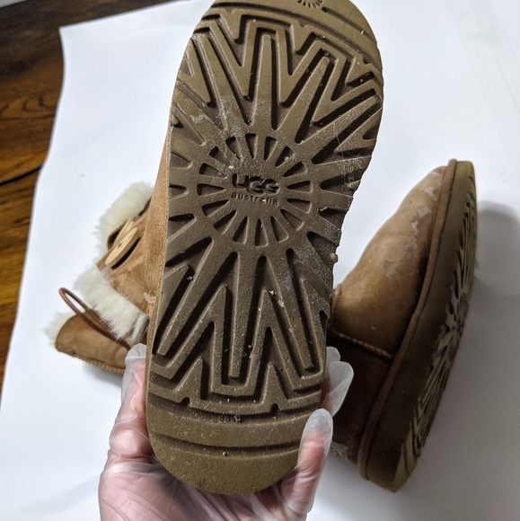 UGG boots - Picture 8 of 15